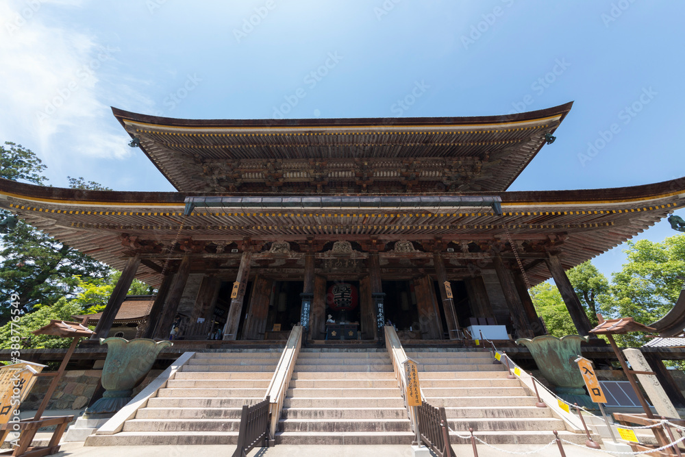 金峯山寺の蔵王堂