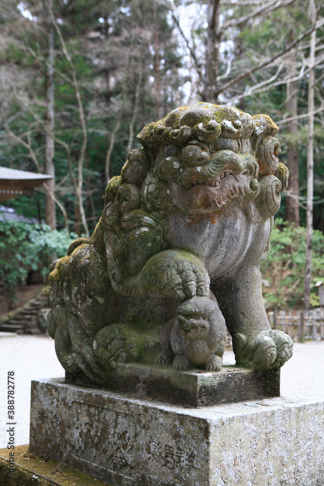 宝登山神社狛犬