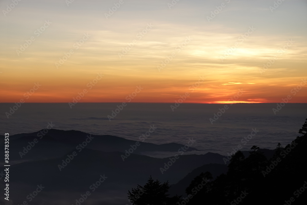 Sunset in Mountain Jade 05