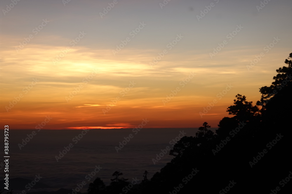 Sunset in Mountain Jade 15