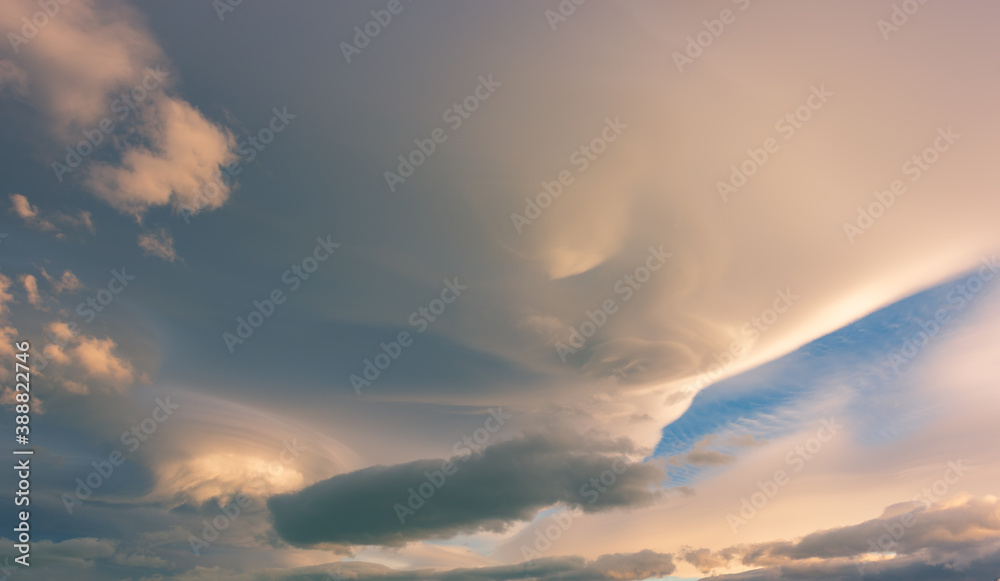 Wonderful sky background elements, pleasant images. Wonderful sky background elements, pleasant images.