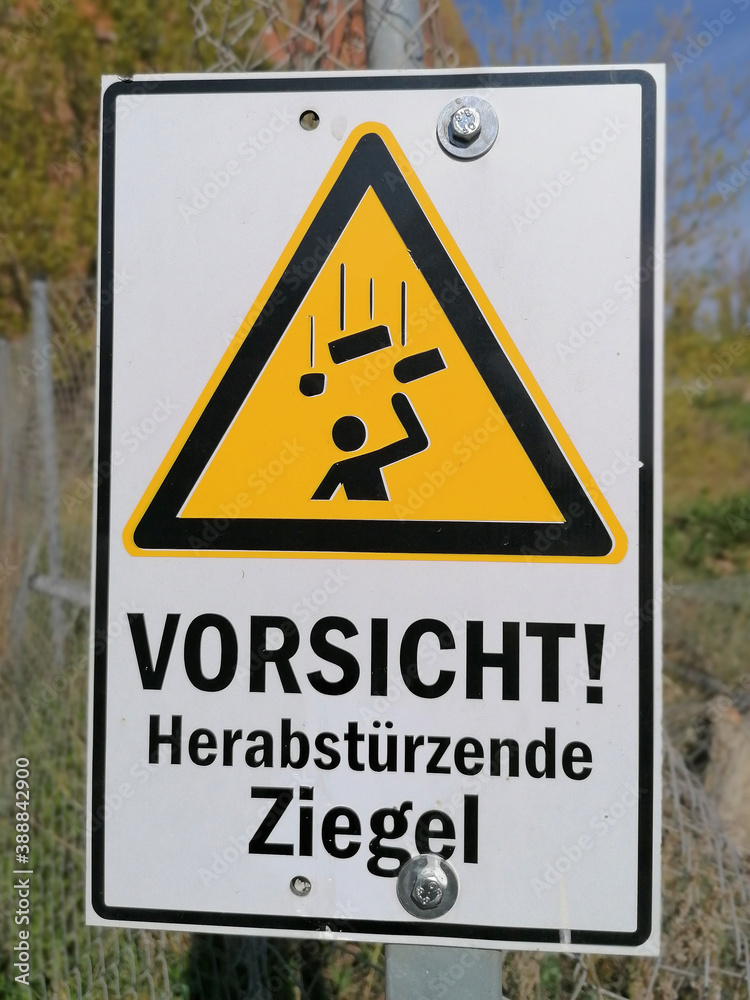 Schild mit der Aufschrift Schild mit der Aufschrift