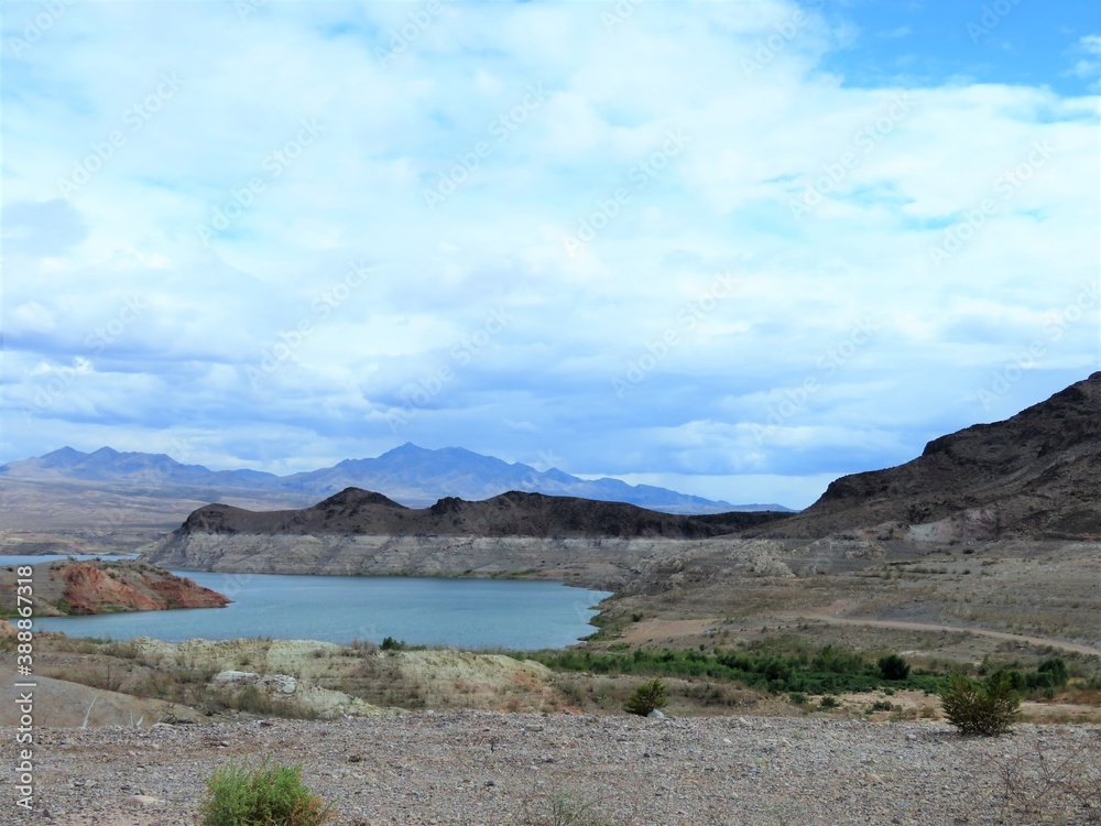 lake in the desert in Nevada