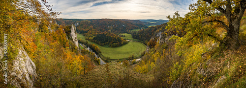 Fototapeta Naklejka Na Ścianę i Meble -  Fantastic autumn hike in the beautiful Danube valley near the Beuron monastery