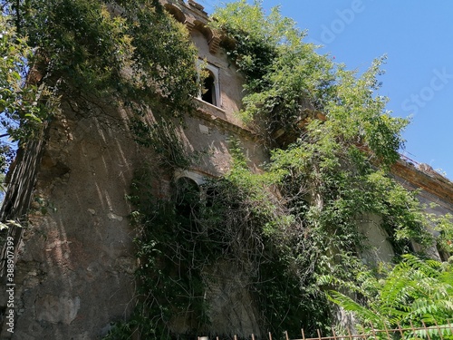 Casa abandonate  photo