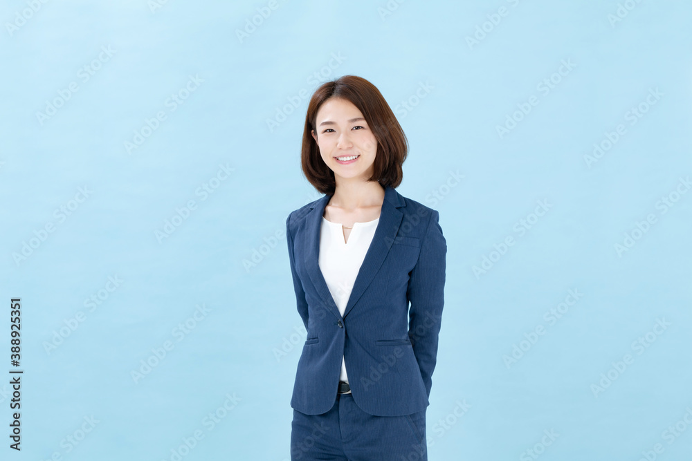 ビジネス・女性 ビジネス・女性