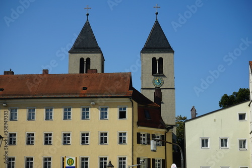 Blick zu den Türmen der Schottenkirche in Regensburg photo