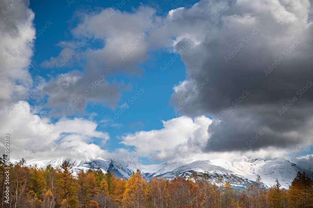 10月終盤の大雪山連峰の紅葉 10月終盤の大雪山連峰の紅葉