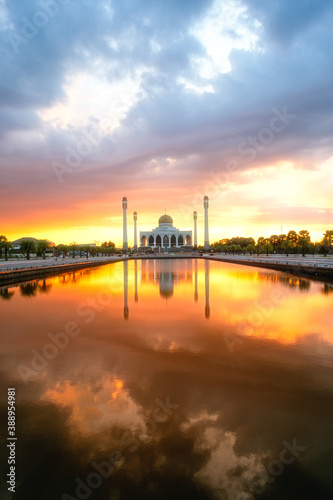 Songkhla Central Mosque Reflection in the water © anake