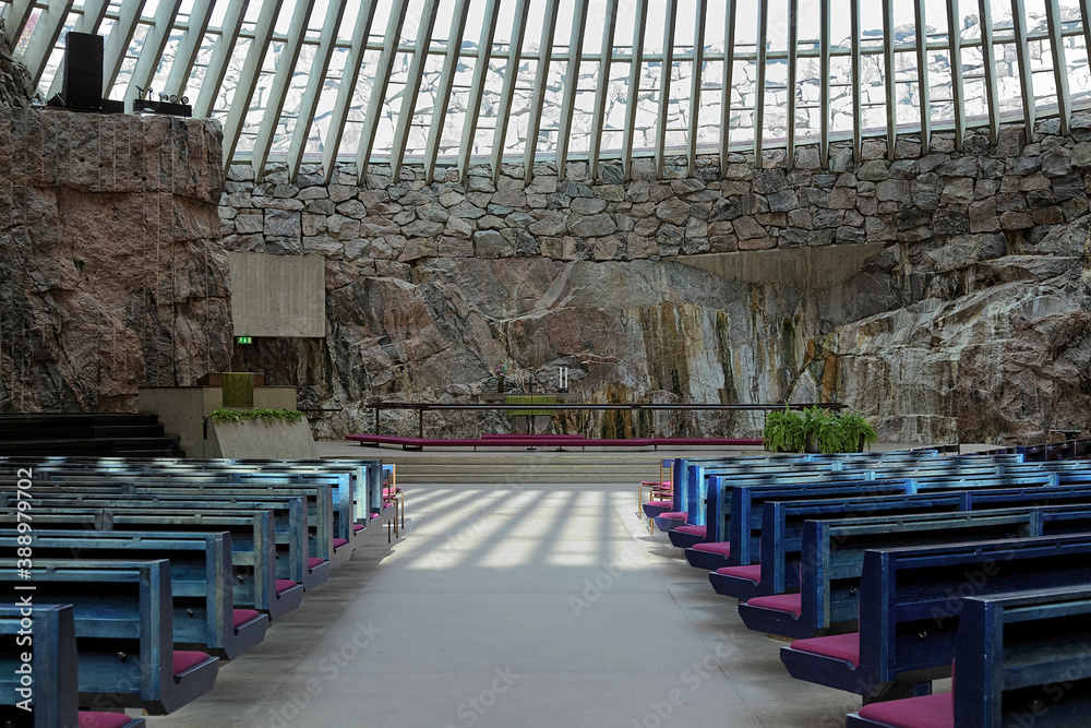 Φωτογραφία Interior of the Temppeliaukio Church (Church in the Rock) in Helsinki, Finland