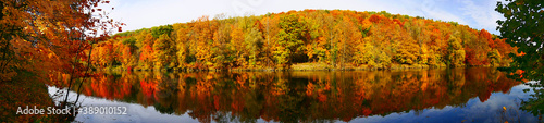 Ulm, Deutschland: Herbstliches Donaupanorama