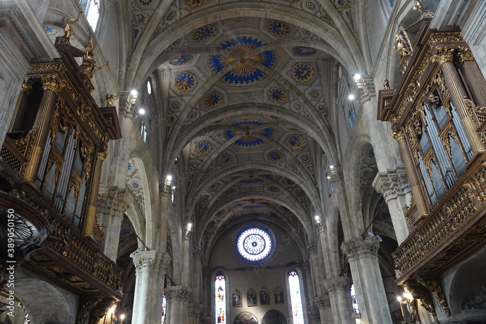 Deckengewölbe der Cattedrale di Santa Maria Assunta in Como 