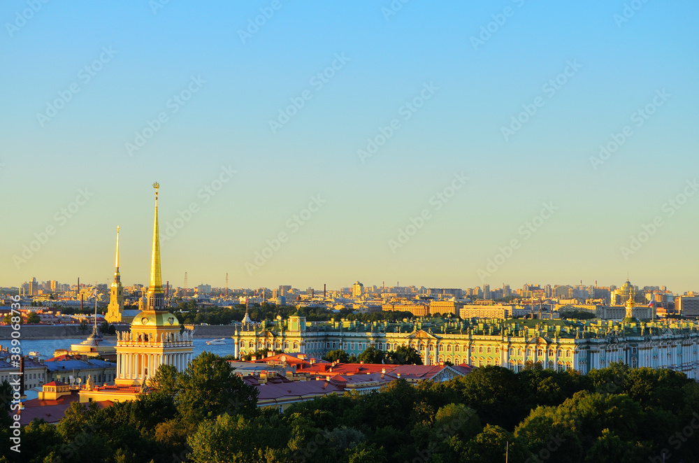 Panorama. Roofs of St. Petersburg. Bird's eye view of the Winter Palace and the spire of the Admiralty. Russia, Saint Petersburg, 08/17/2020