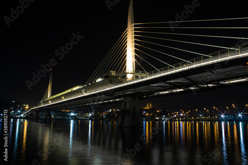 Hali   Metro Bridge and lights reflecting onto the sea