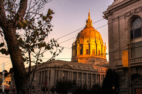 San Francisco city hall at sunset.