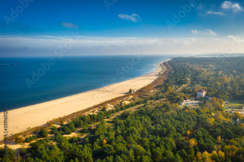 Fototapeta Naklejka Na Ścianę i Meble -  Baltic Sea and the Stogi beach in autumnal colors, Gdansk. Poland
