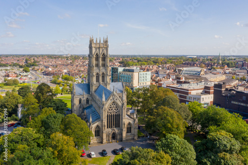 Fotografia Doncaster St Georges Minster drone photograph of large church showing surroundin