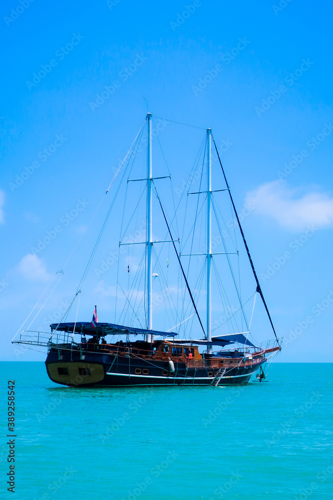 Sailing boat trip to Anthong National Park in Koh Samui, Thailand, Asia (two master) Sailing boat trip to Anthong National Park in Koh Samui, Thailand, Asia (two master)