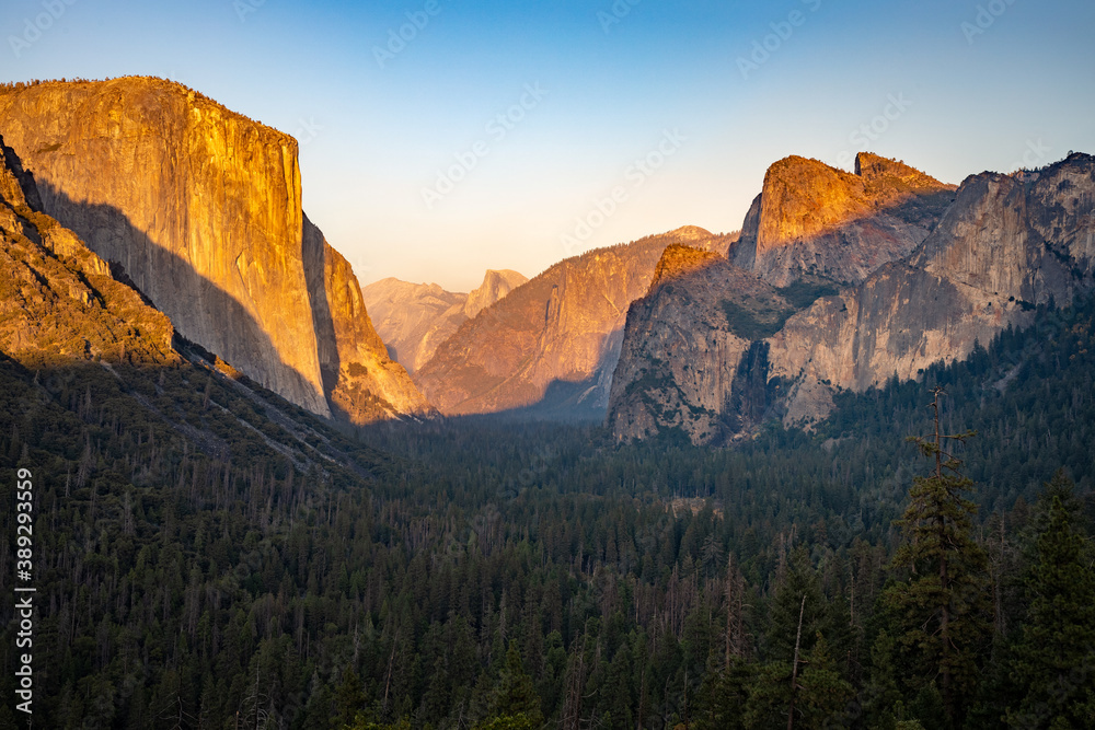 Tunnel View of Yosemite Valley, Sunset
