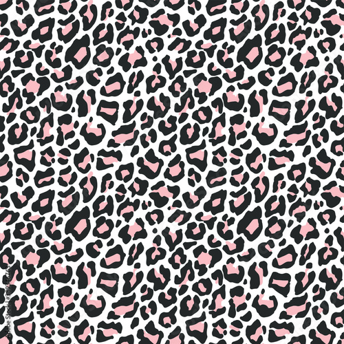 Seamless vector leopard pattern.  Trendy stylish wild gepard, leopard print. Animal print background for fabric, textile, design, advertising banner.