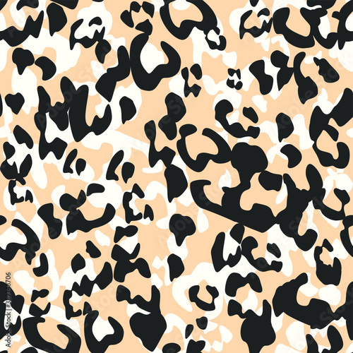 Seamless vector leopard pattern.  Trendy stylish wild gepard, leopard print. Animal print background for fabric, textile, design, advertising banner.