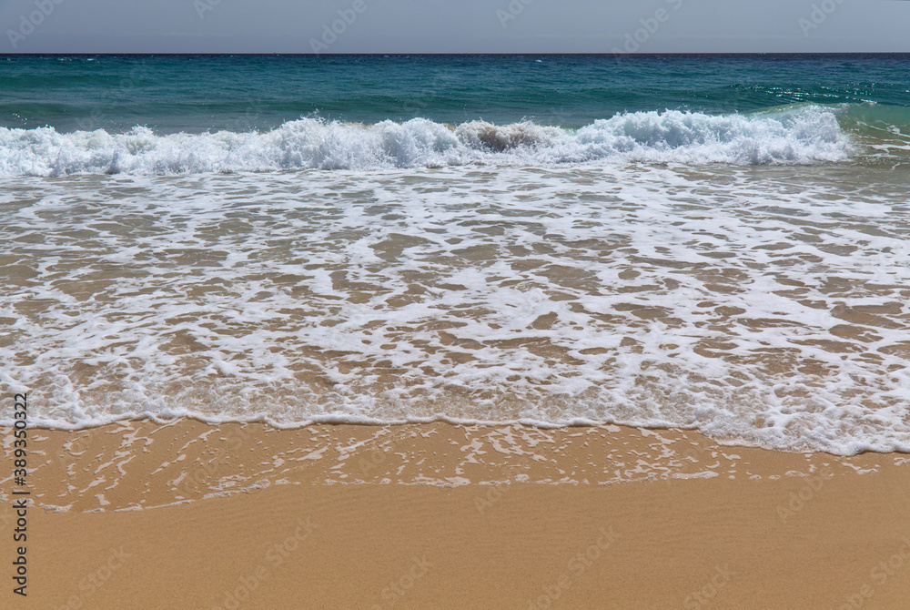 Φωτογραφία Fuerteventura, Canary Islands, wide sandy Playa del Matorral beach on Jandia pen