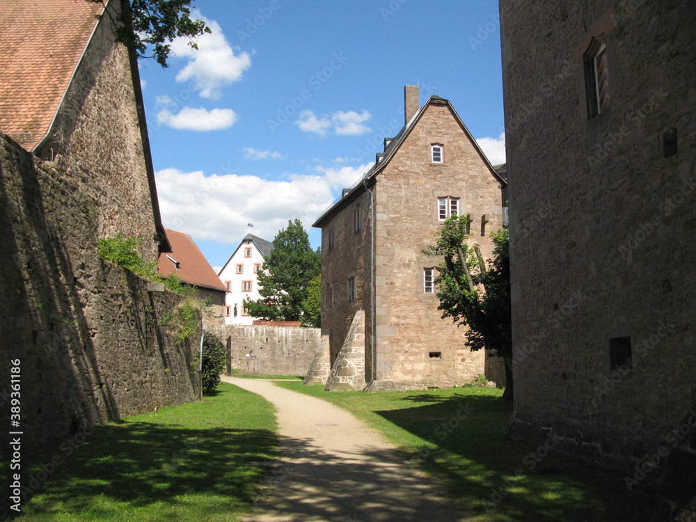 Schlossgraben bzw. Burggraben Schloss Steinau an der Straße