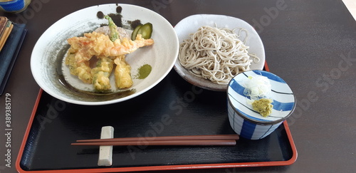 蕎麦と海老フライセット