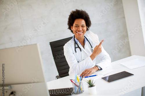 Female African American doc...