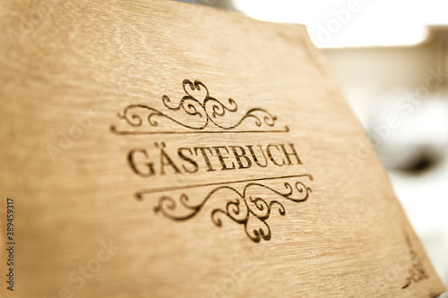 wooden guestbook german