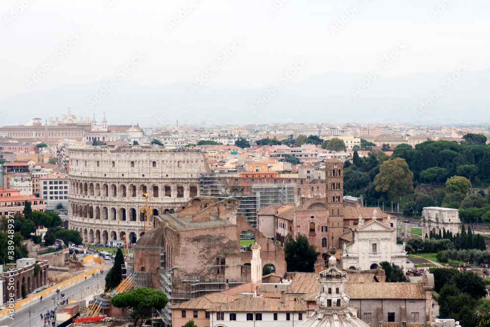 Coliseo, Colosseo o Anfiteatro Flavio en la ciudad de Roma, pais de Italia