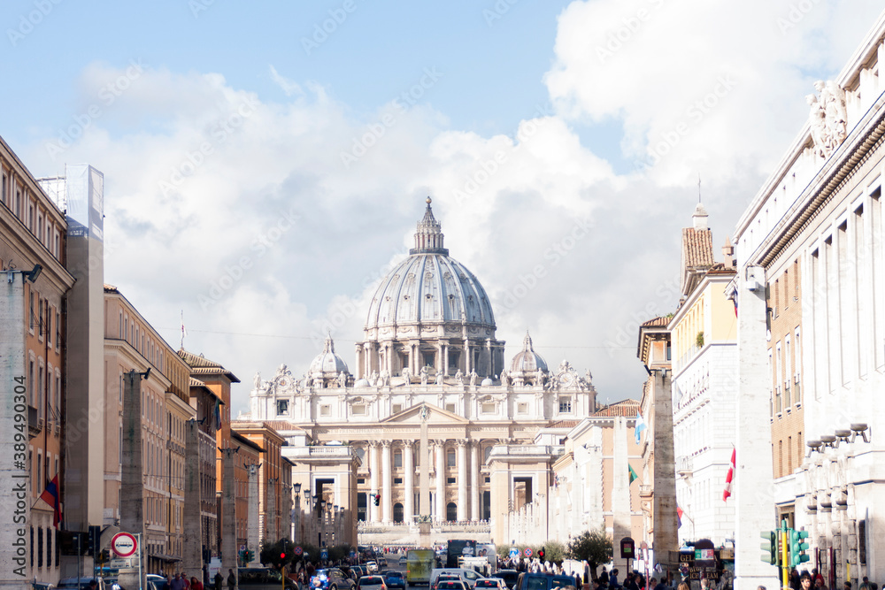 Basilica del San Pedro en la Ciudad del Vaticano, Citta del Vaticano o Vatican City, en la ciudad de Roma, en el pais de Italia