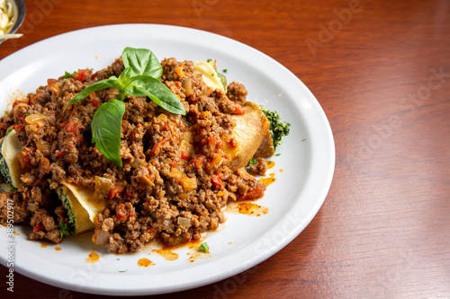 pastas con salsa bolognesa