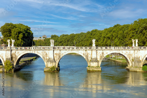 Bridge over tiber river next to castel de angelo in rome, italy. © Jon Anders Wiken