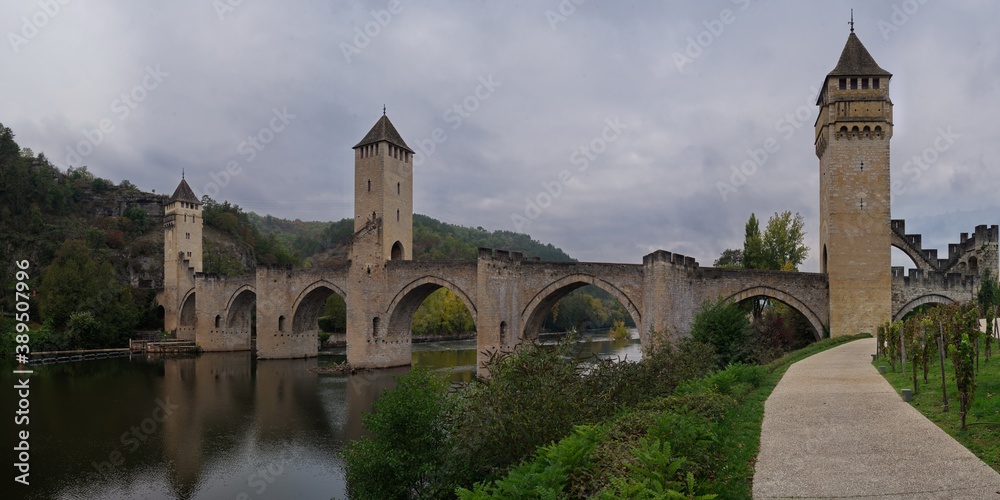 Le Pont Valentré à Cahors