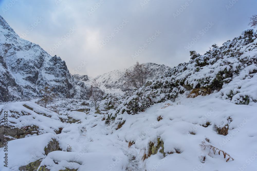 The first snow in the Polish Tatras on Lake Morske Oko