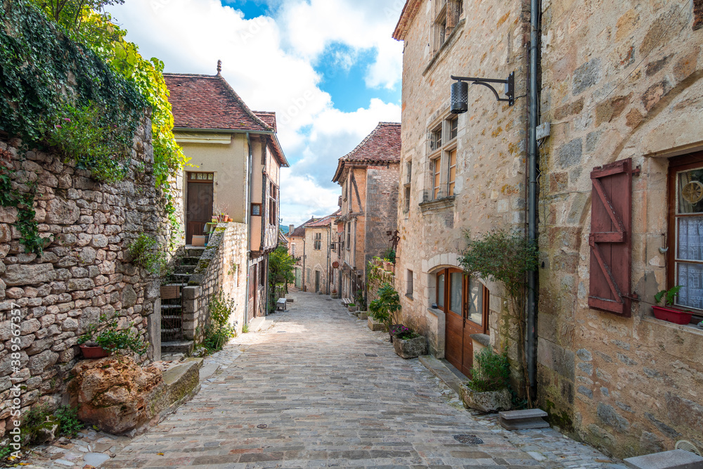 medieval street of st cirq lapopie, France