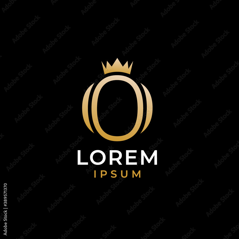 Fototapeta premium Letter O Luxury logo with Gold Crown Logo Design