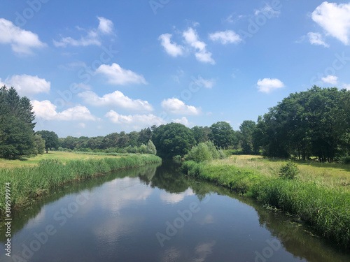 Fototapeta Naklejka Na Ścianę i Meble -  Beneden regge river in Overijssel