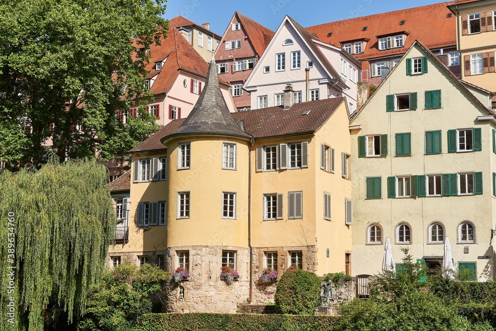 Fototapeta premium Hölderlinturm am Necker, Tübingen, Deutschland