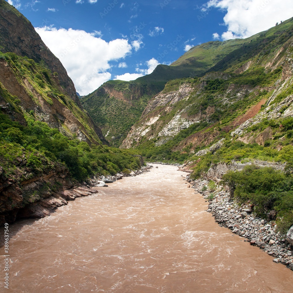 Rio Apurimac peru Andes mountains Amazon river