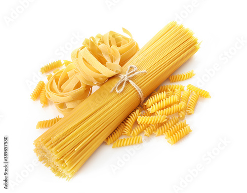 Raw traditional italian pasta