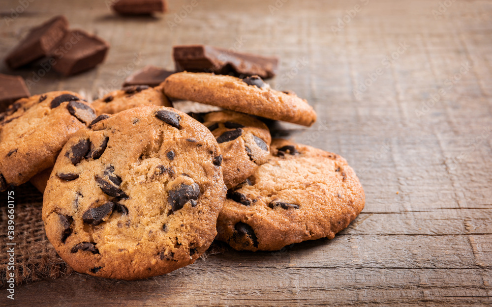 Chocolate chip cookies and chocolate Chocolate chip cookies and chocolate