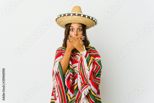 фотографія Young mexican woman isolated on white background