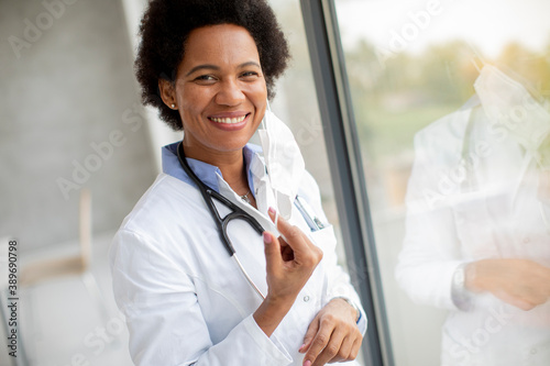 Female African American doc...
