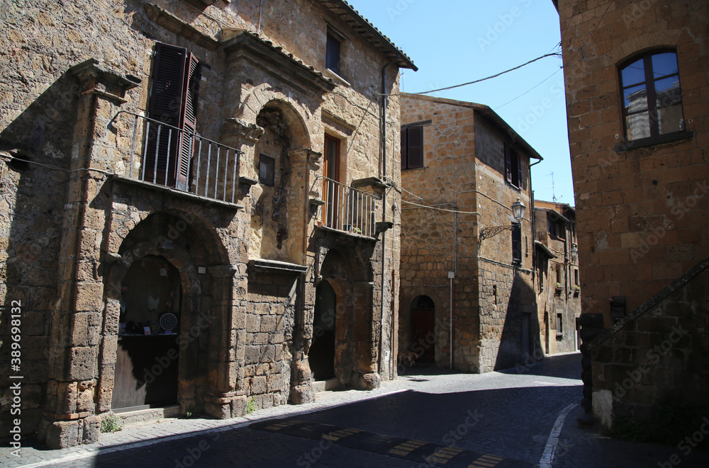 Alley in the medieval city of Orvieto