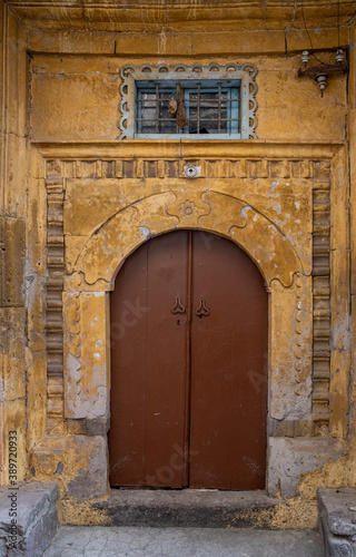 THE DOOR TO THE ABOLISHED OLD HOUSE © Cem