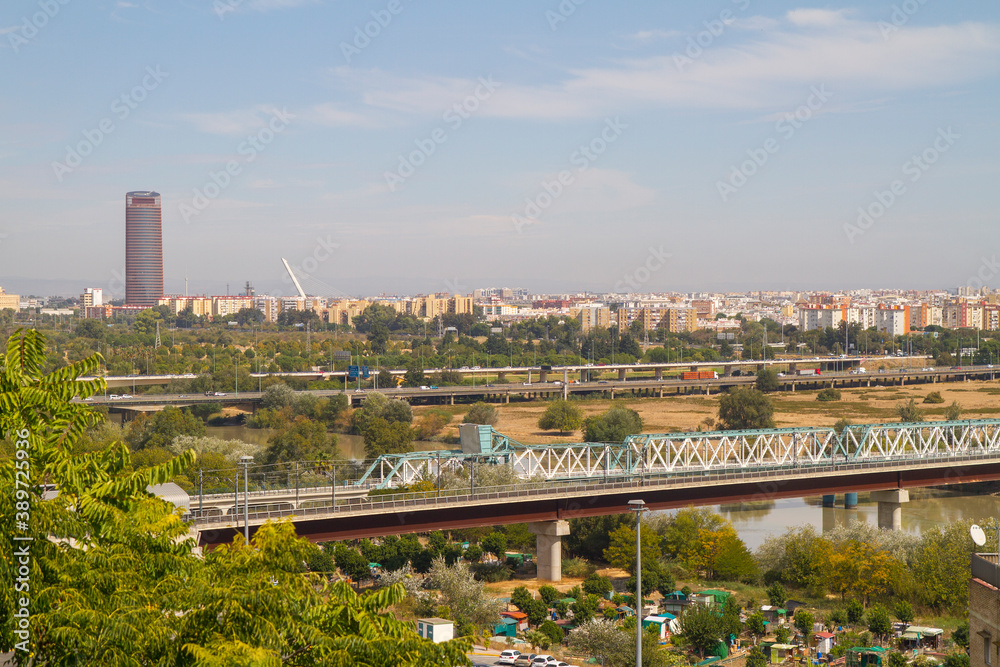 Skyline, panoramica o vista de la ciudad de Sevilla, comunidad autonoma de Andalucia, pais de España