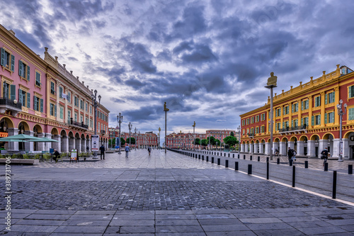 Fototapeta Naklejka Na Ścianę i Meble -  Place Masséna à Nice, France 