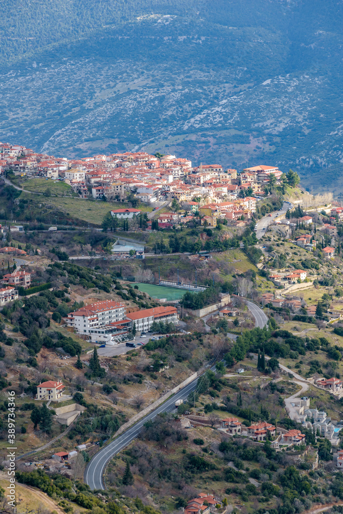 Naklejka premium Scenic view of the famous winter resort of Arachova on mountain Parnassus, Greece.